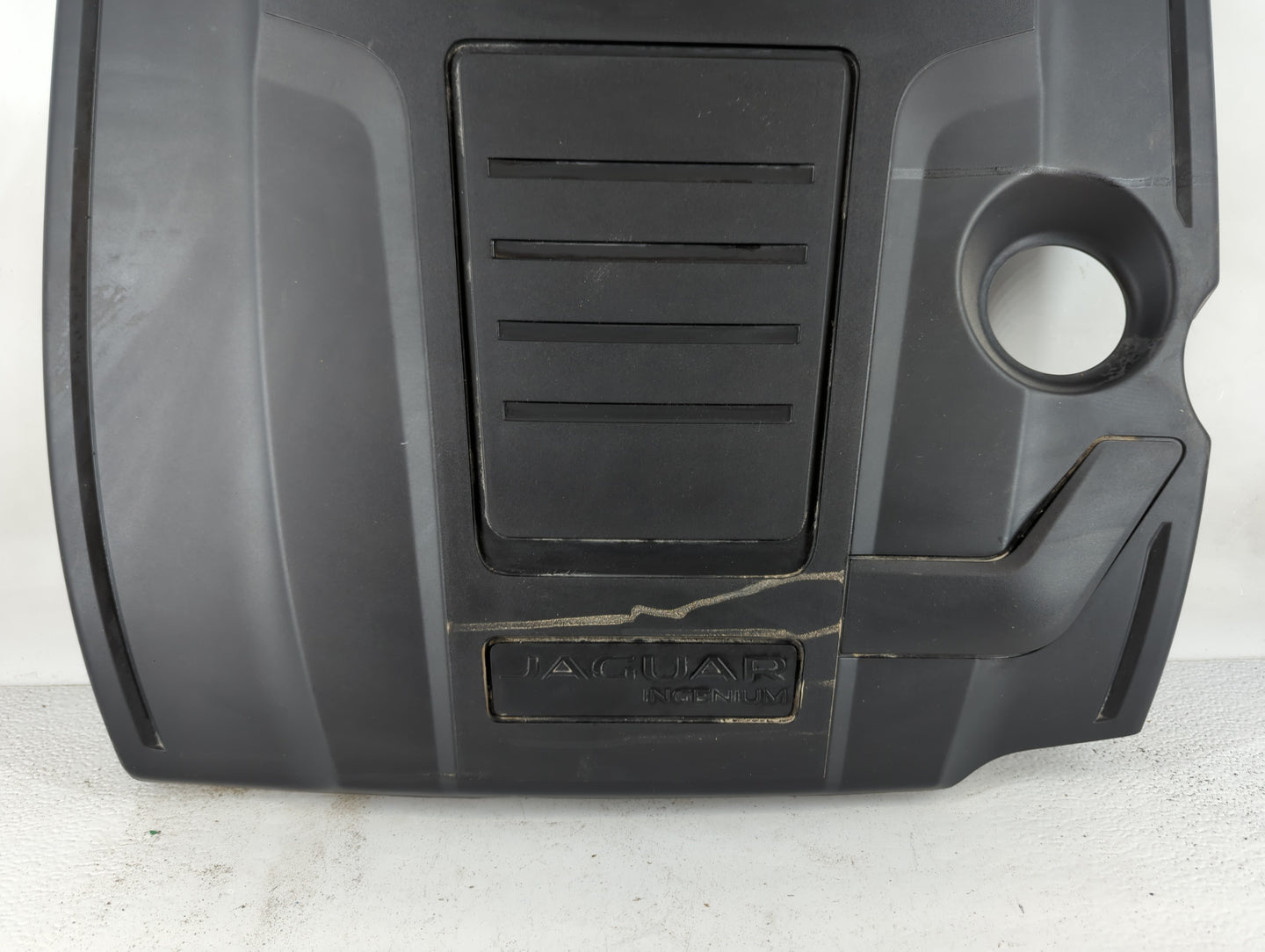 2019 Jaguar F-pace Engine Cover - Oemusedautoparts1.com