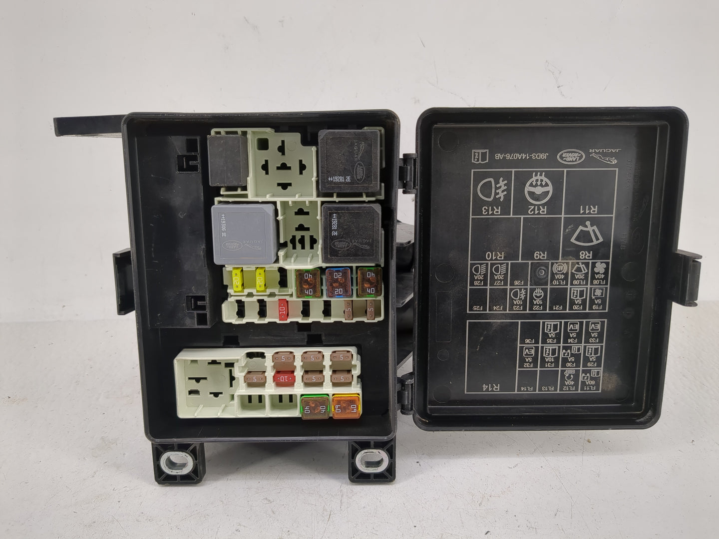 2019 Jaguar I-Pace Fusebox Fuse Box Panel Relay Module P/N:J9D3-14A076-AB Fits OEM Used Auto Parts - Oemusedautoparts1.com
