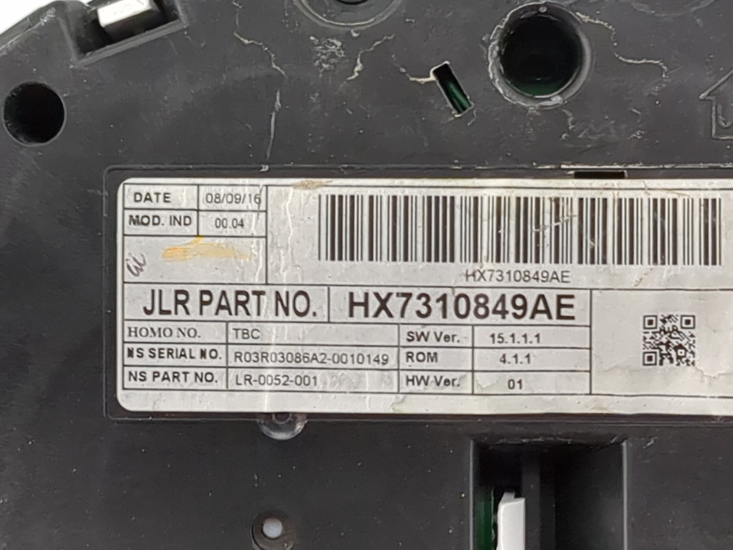 2017-2018 Jaguar Xe Instrument Cluster Speedometer Gauges P/N:HX7310849AE LR-0052-001 Miles: Fits Fits 2017 2018 OEM Used Au