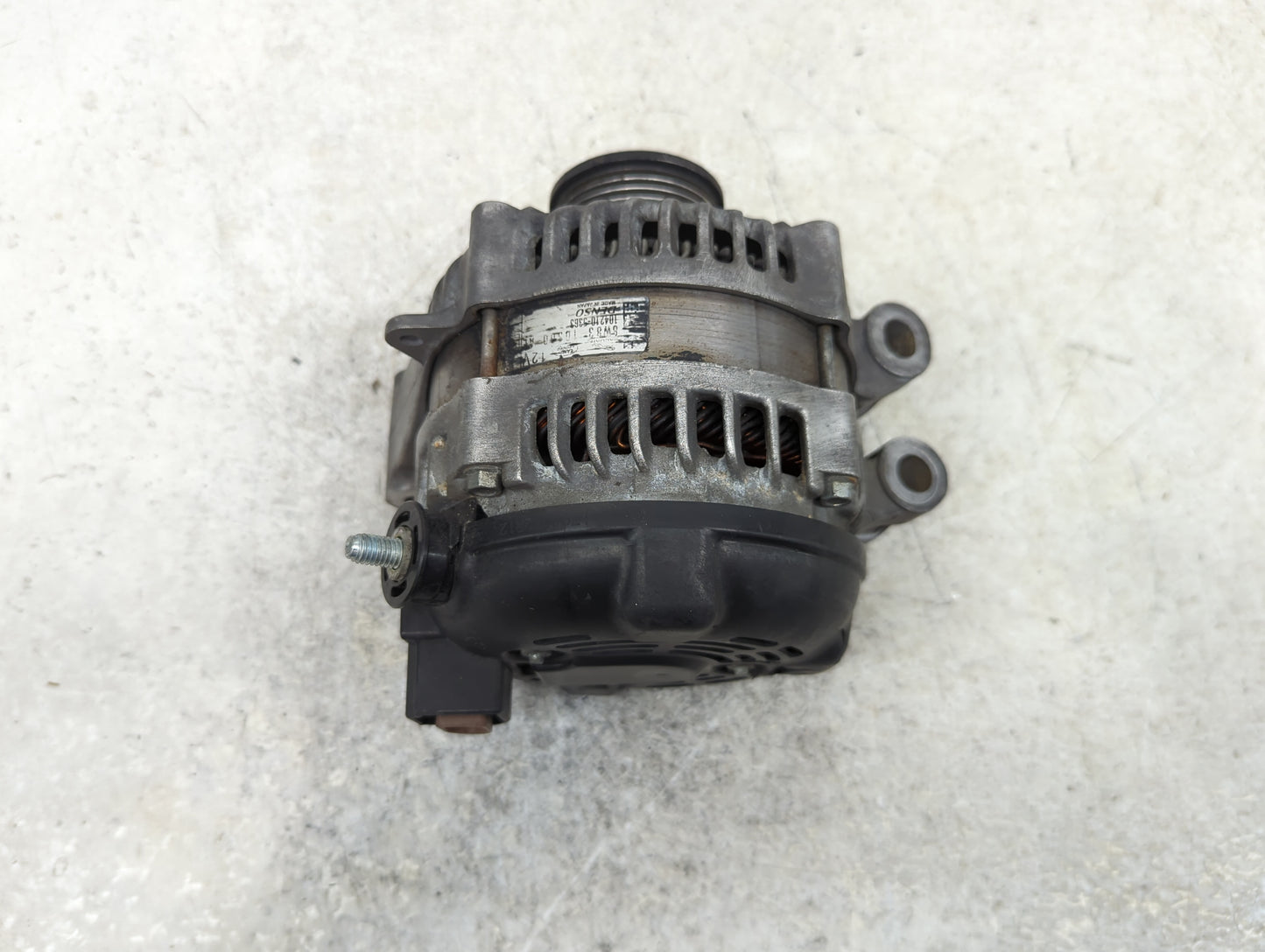 2019 Jaguar Xf Alternator Replacement Generator Charging Assembly Engine OEM P/N:104210-5363 Fits OEM Used Auto Parts - Oemu