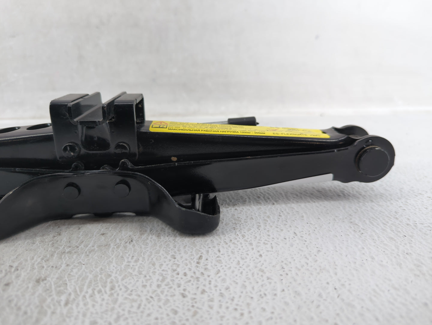 2019 Jaguar Xf Spare Scissor Car Jack - Oemusedautoparts1.com
