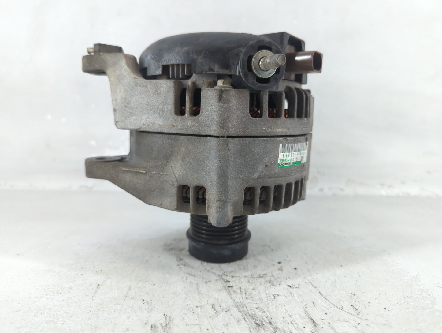 2019-2022 Jeep Cherokee Alternator Replacement Generator Charging Assembly Engine OEM P/N:TN104211-0870 68292144AB Fits OEM 