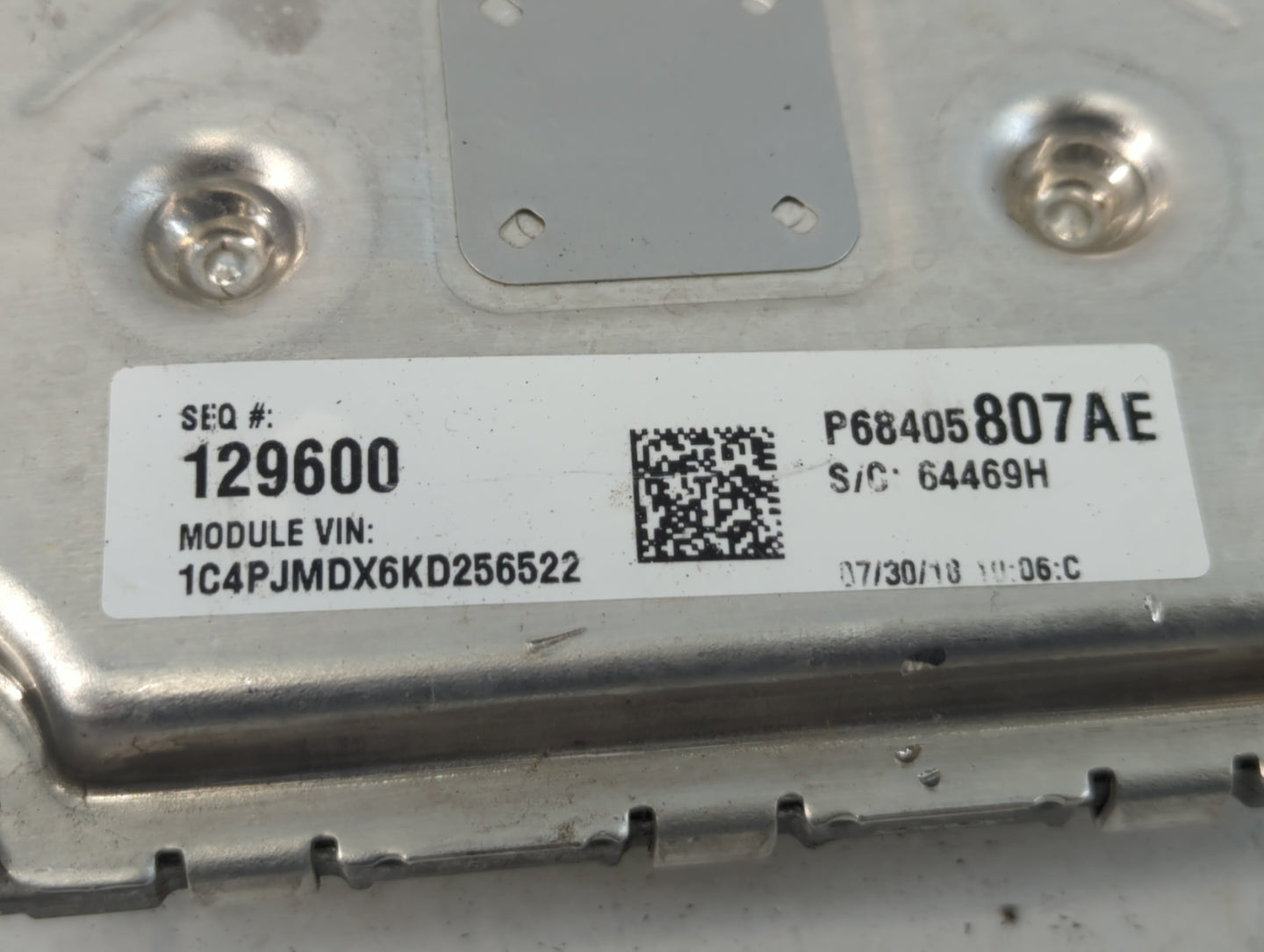 2019 Jeep Cherokee PCM Engine Control Computer ECU ECM PCU OEM P/N:P68328875AA Fits OEM Used Auto Parts - Oemusedautoparts1.