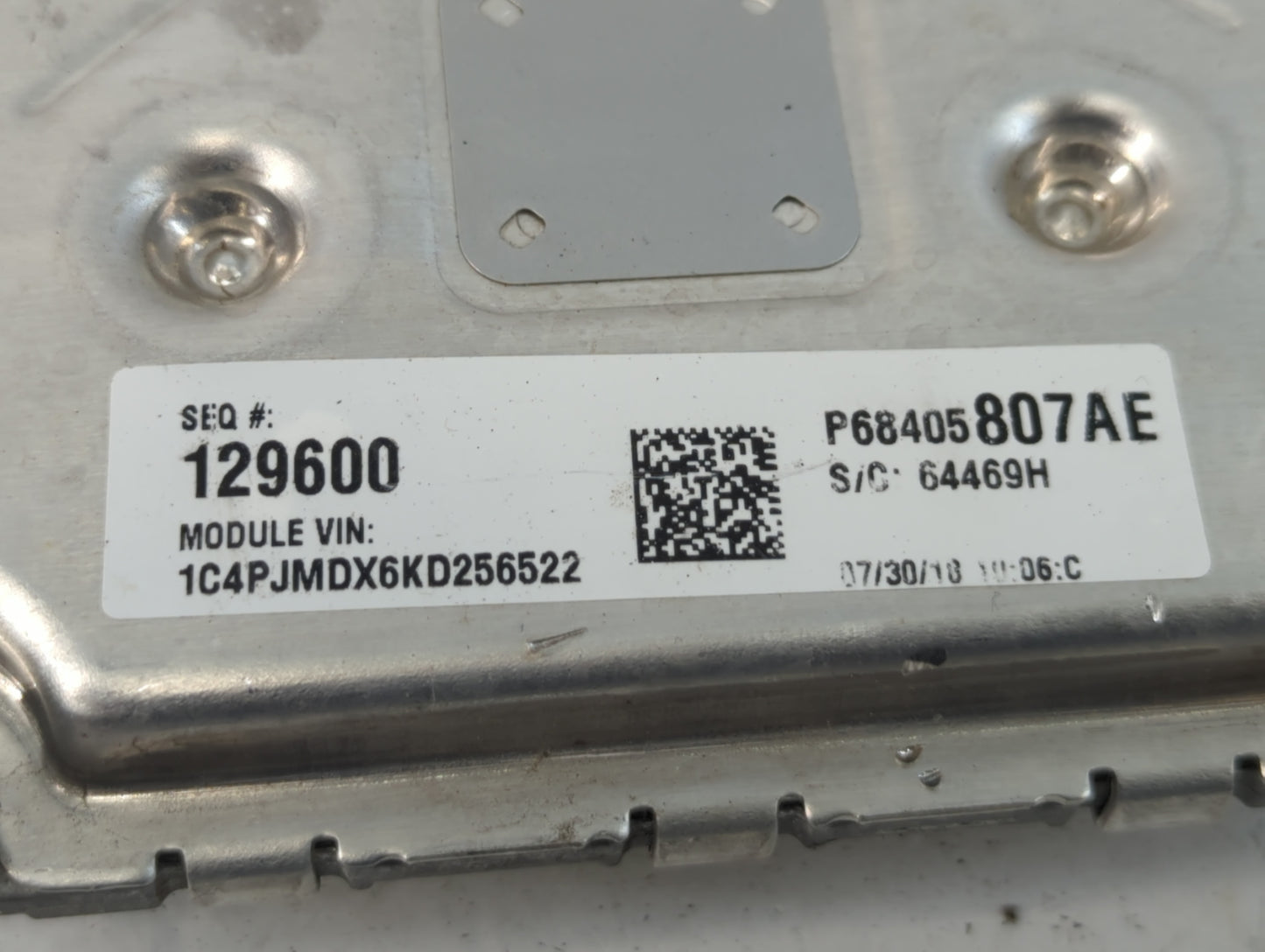 2019 Jeep Cherokee PCM Engine Control Computer ECU ECM PCU OEM P/N:P68328875AA Fits OEM Used Auto Parts - Oemusedautoparts1.