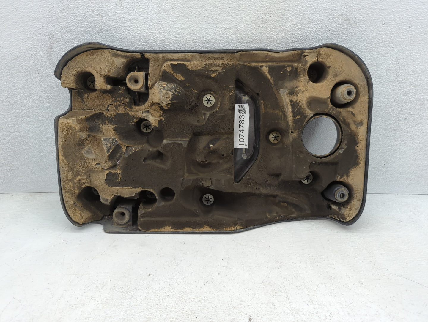 2019 Jeep Cherokee Engine Cover - Oemusedautoparts1.com
