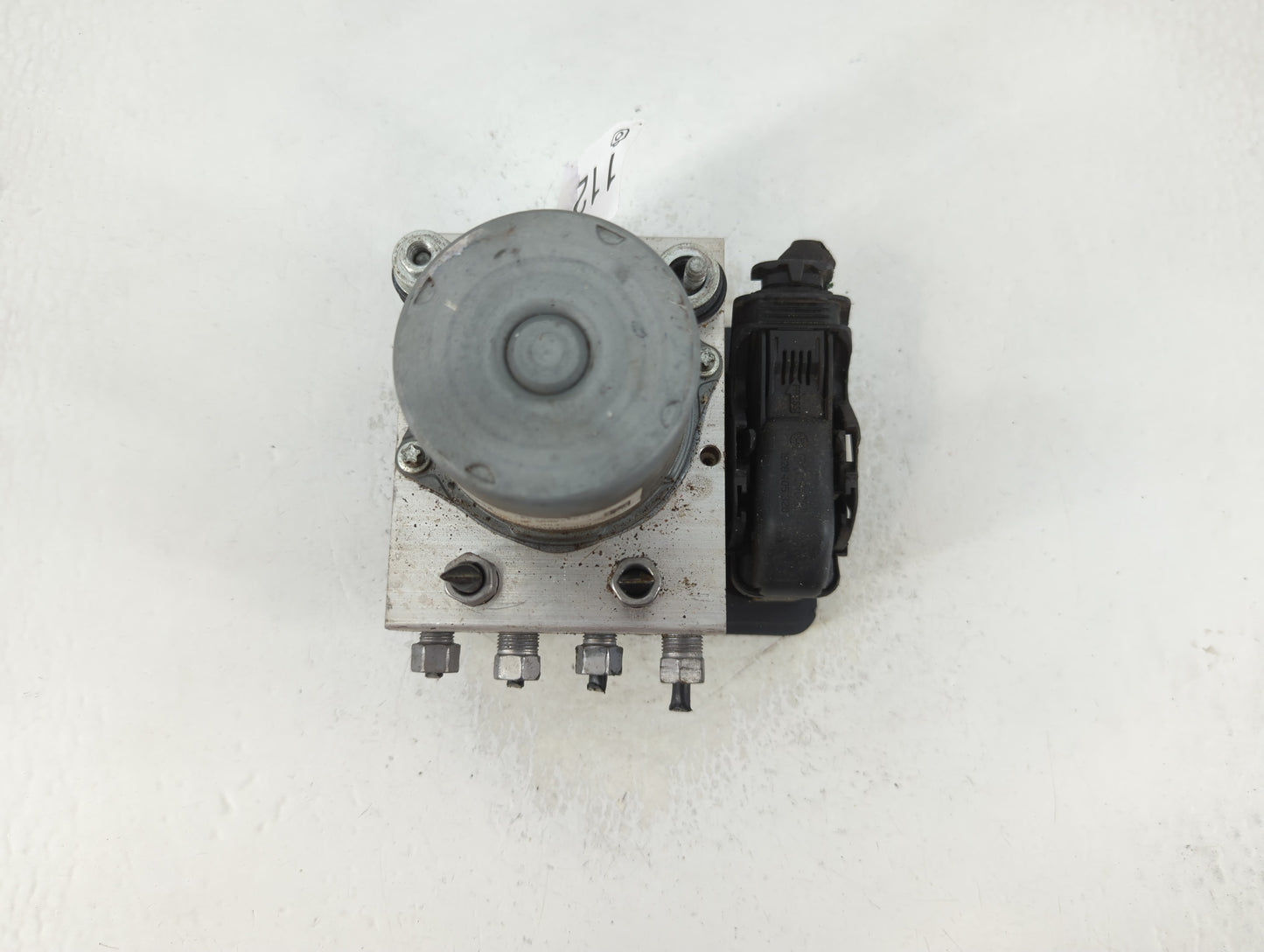 2019 Jeep Cherokee ABS Pump Control Module Replacement P/N:P68287910AF Fits OEM Used Auto Parts - Oemusedautoparts1.com
