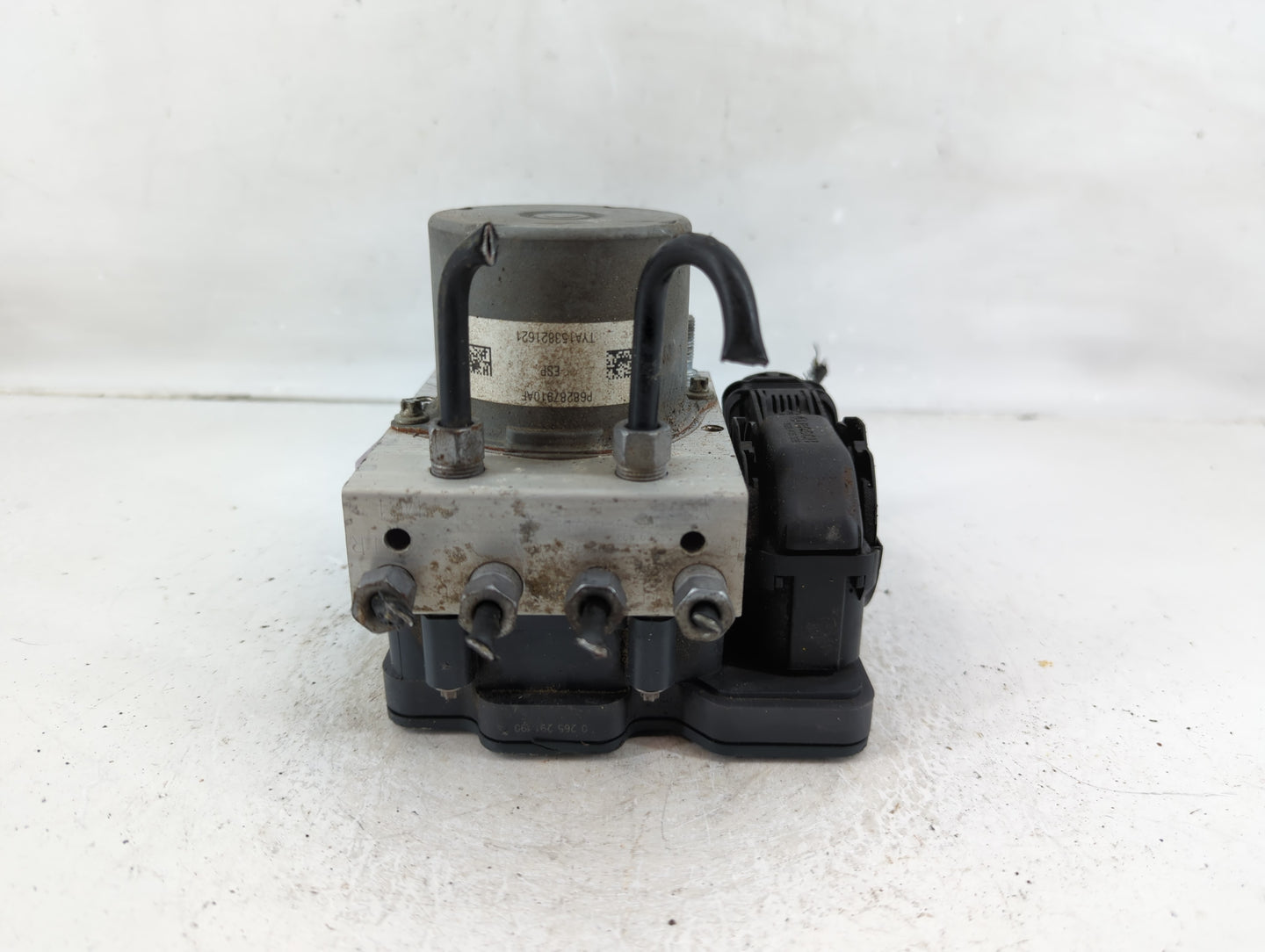 2019 Jeep Cherokee ABS Pump Control Module Replacement P/N:P68287910AF Fits OEM Used Auto Parts - Oemusedautoparts1.com
