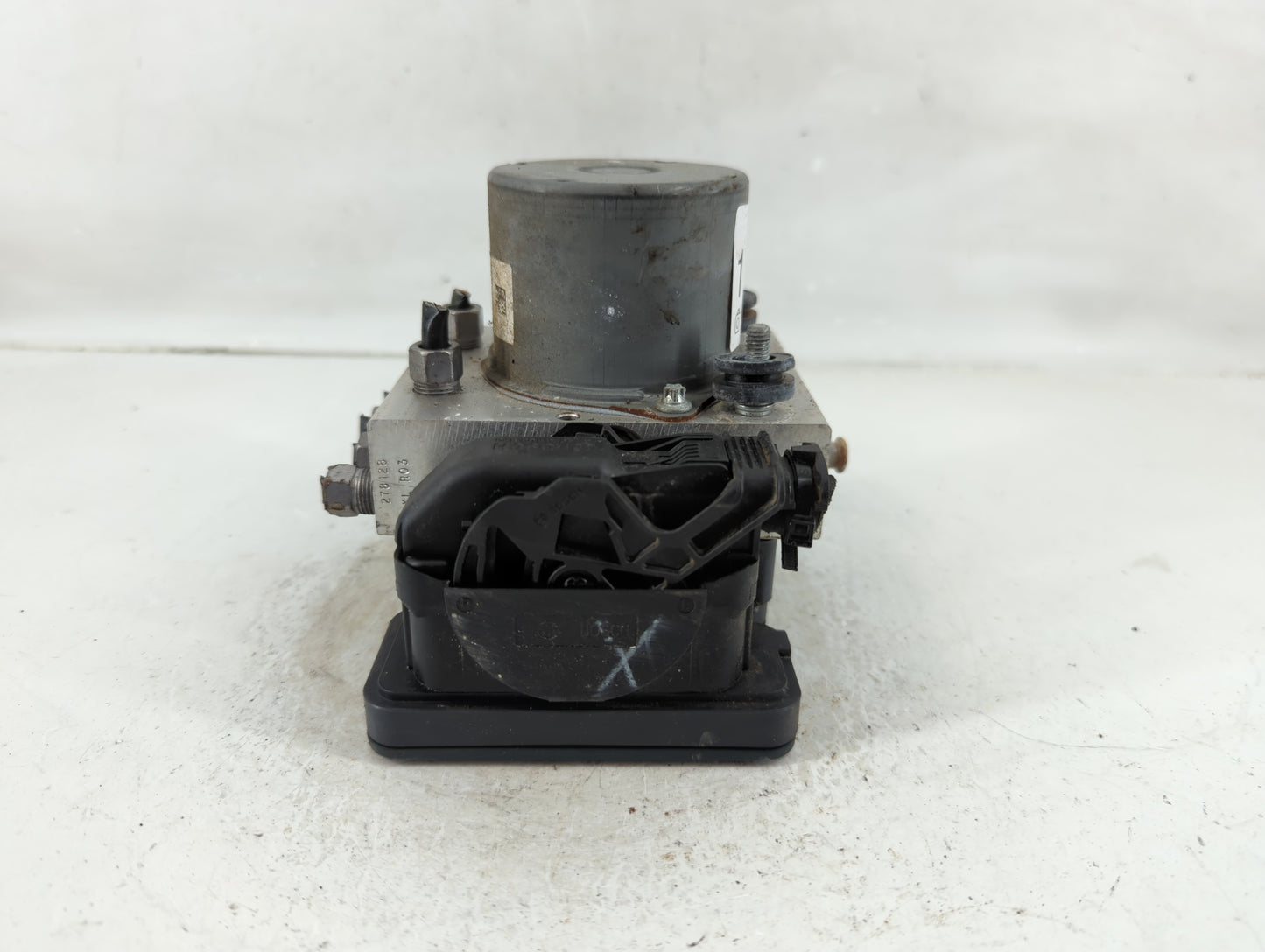 2019 Jeep Cherokee ABS Pump Control Module Replacement P/N:P68287910AF Fits OEM Used Auto Parts - Oemusedautoparts1.com