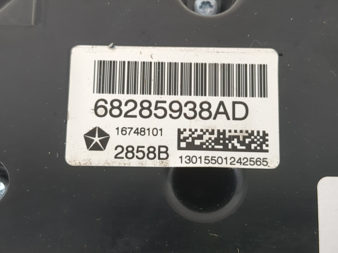 2019-2022 Jeep Cherokee Climate Control Module Temperature AC/Heater Replacement P/N:68285938AD Fits Fits 2019 2020 2021 202