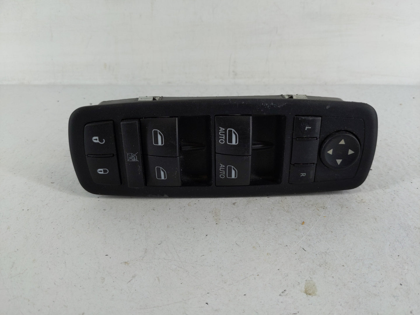2015-2022 Jeep Cherokee Master Power Window Switch Replacement Driver Side Left P/N:68271206AB Fits OEM Used Auto Parts - Oe