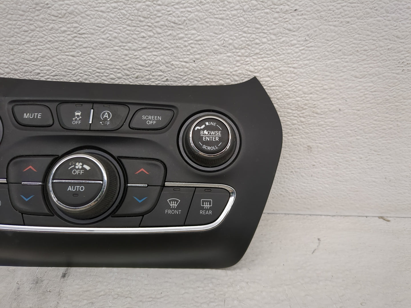 2019-2022 Jeep Cherokee Climate Control Module Temperature AC/Heater Replacement P/N:68285942AD Fits Fits 2019 2020 2021 202