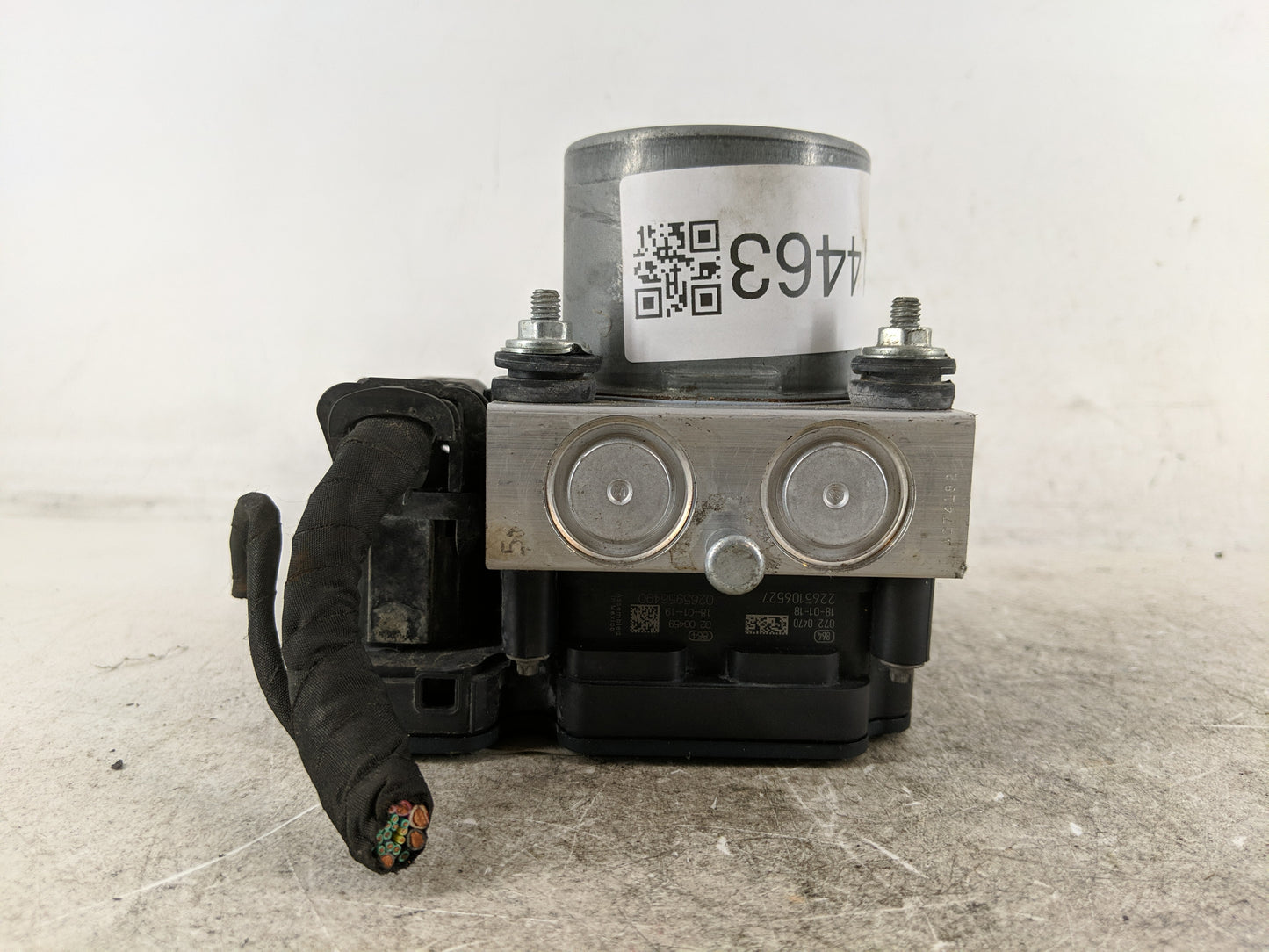 2019 Jeep Cherokee ABS Pump Control Module Replacement P/N:P68287910AE Fits OEM Used Auto Parts - Oemusedautoparts1.com