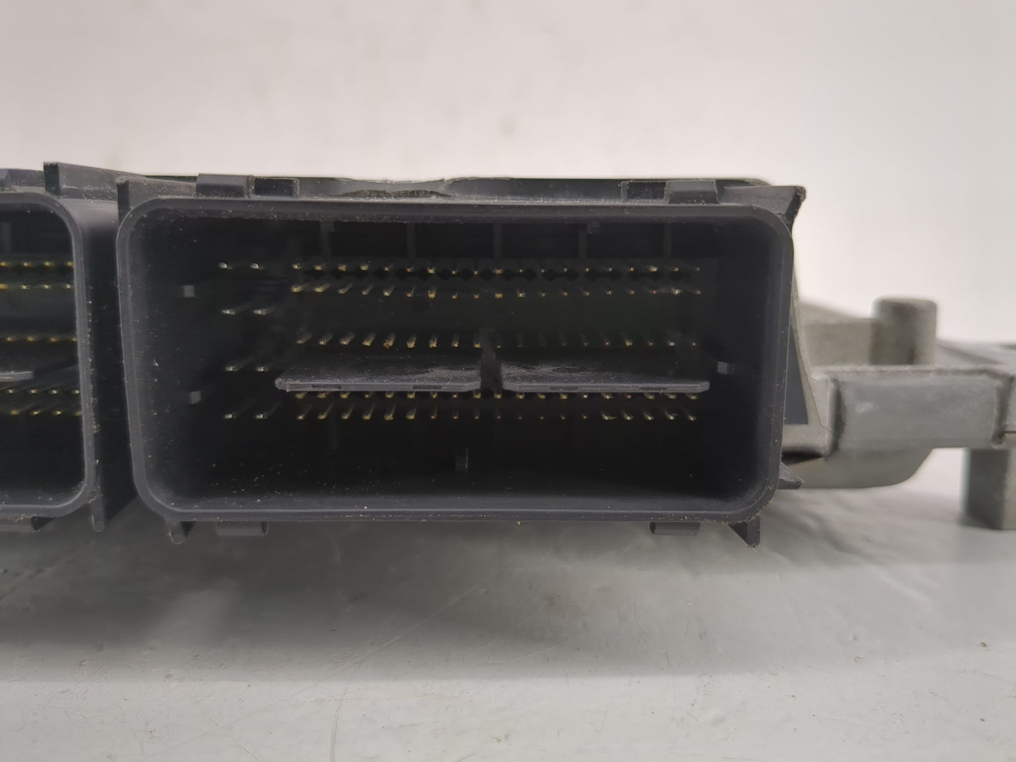2019-2021 Jeep Cherokee PCM Engine Control Computer ECU ECM PCU OEM P/N:P05150861AH Fits Fits 2019 2020 2021 2022 OEM Used A