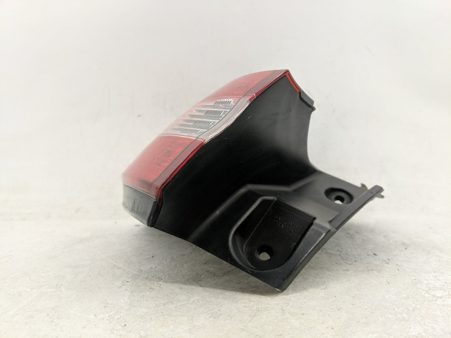 2019 Jeep Cherokee Tail Light Assembly Driver Left OEM Fits OEM Used Auto Parts - Oemusedautoparts1.com