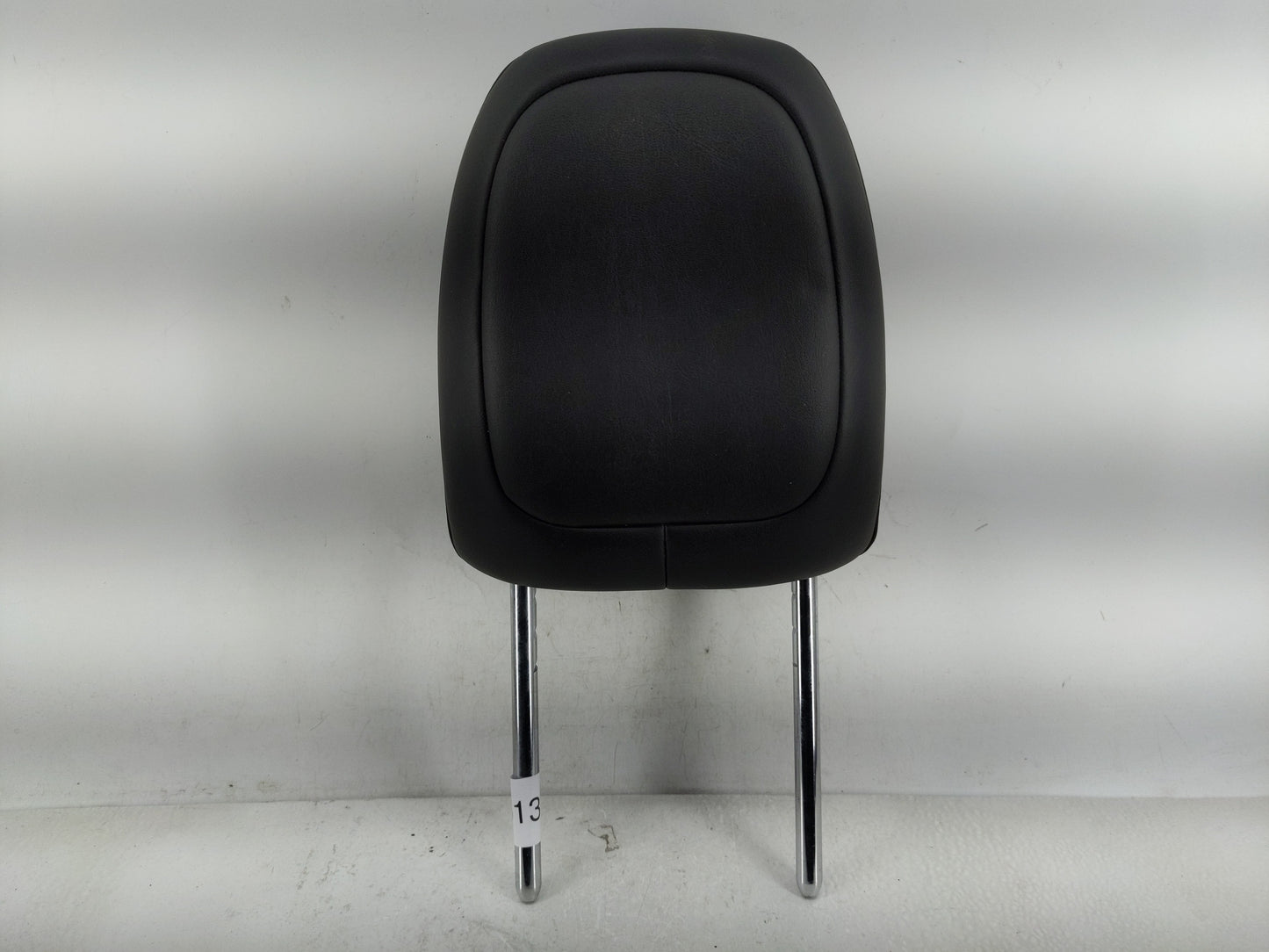 2019 Jeep Cherokee Headrest Head Rest Rear Seat Fits OEM Used Auto Parts - Oemusedautoparts1.com