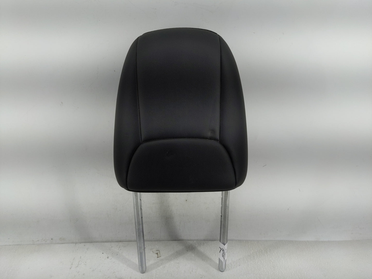 2019 Jeep Cherokee Headrest Head Rest Rear Seat Fits OEM Used Auto Parts - Oemusedautoparts1.com