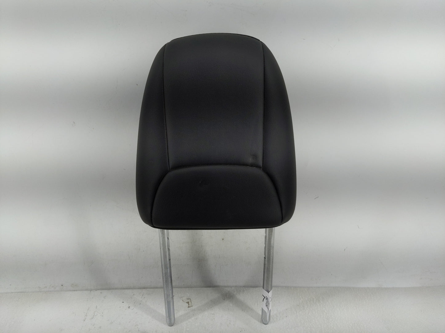 2019 Jeep Cherokee Headrest Head Rest Rear Seat Fits OEM Used Auto Parts - Oemusedautoparts1.com