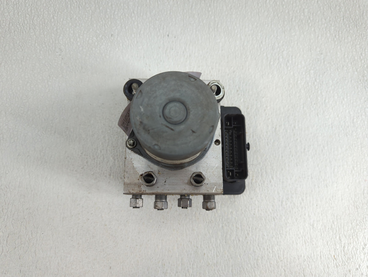 2019 Jeep Cherokee Anti-Lock Brake ABS Pump Module Actuator OEM P/N:P68287910AF Fits OEM Used Auto Parts - Oemusedautoparts1