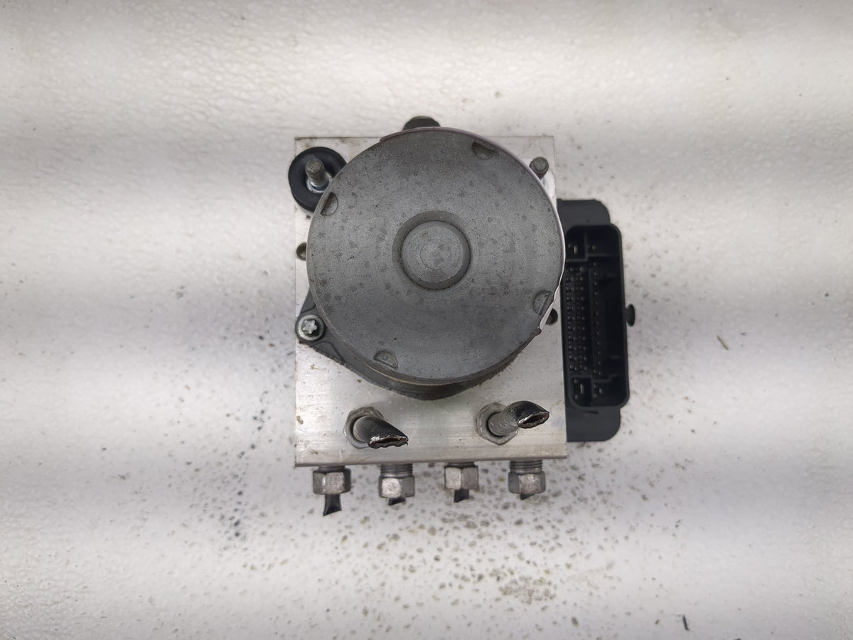 2019 Jeep Cherokee Anti-Lock Brake ABS Pump Module Actuator OEM P/N:68293541AB Fits OEM Used Auto Parts - Oemusedautoparts1.