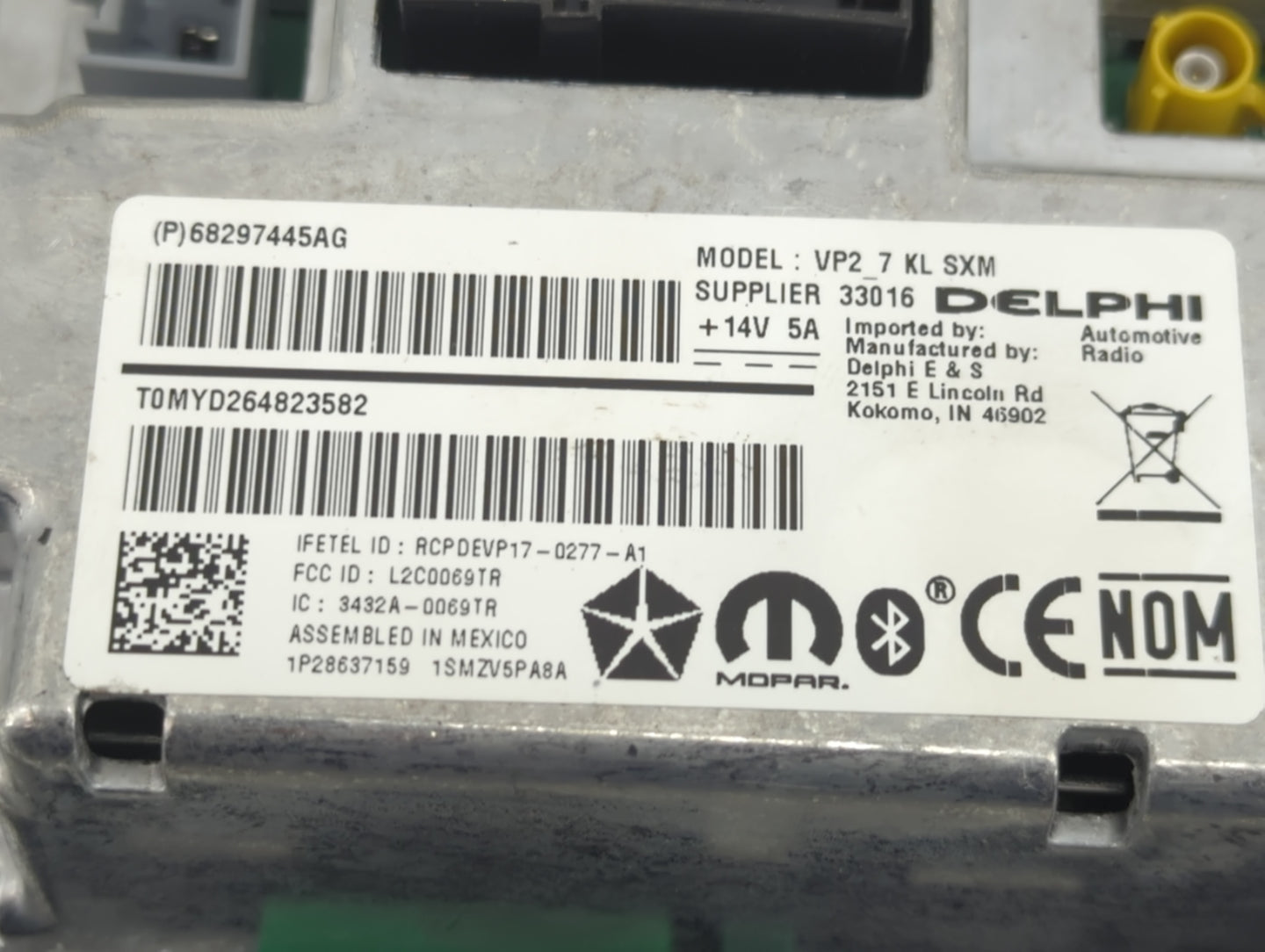 2019-2019 Jeep Cherokee Radio Control Panel - Oemusedautoparts1.com