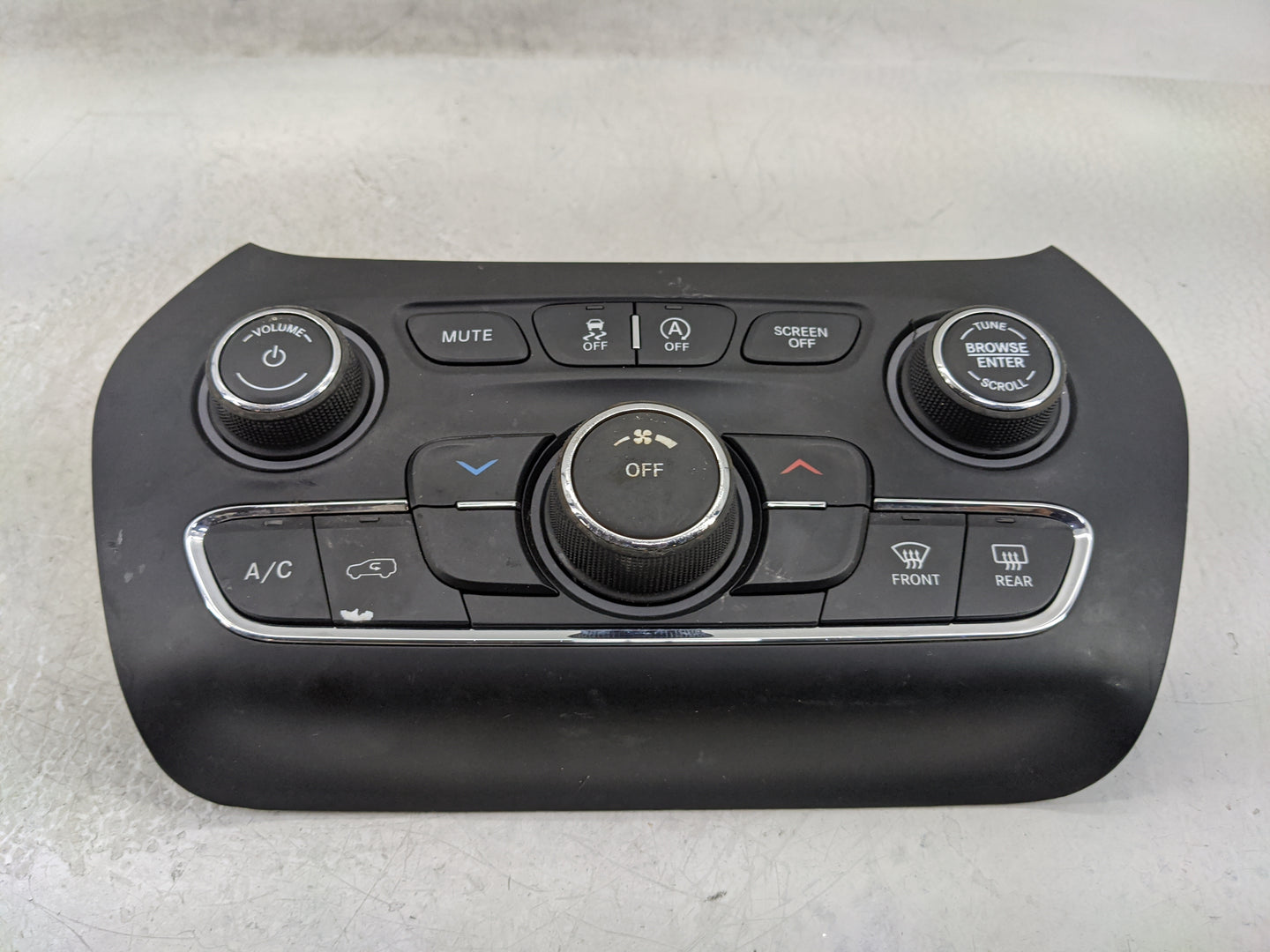 2019-2022 Jeep Cherokee Climate Control Module Temperature AC/Heater Replacement P/N:68285938AC Fits Fits 2019 2020 2021 202