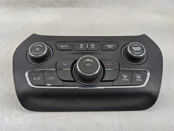 compare product 2019-2022 Jeep Cherokee Climate Control Module Temperature AC/Heater Replacement P/N:68285938AC Fits Fits 2019 2020 2021 2022 OEM Used Auto Parts