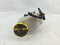 2019-2022 Jeep Cherokee Brake Master Cylinder 1376300 - Oemusedautoparts1.com