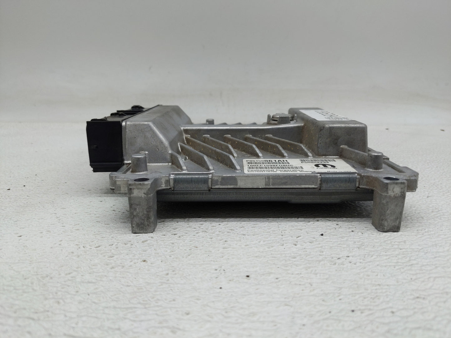 2019-2021 Jeep Cherokee PCM Engine Control Computer ECU ECM PCU OEM P/N:P05150861AH Fits Fits 2019 2020 2021 2022 OEM Used A