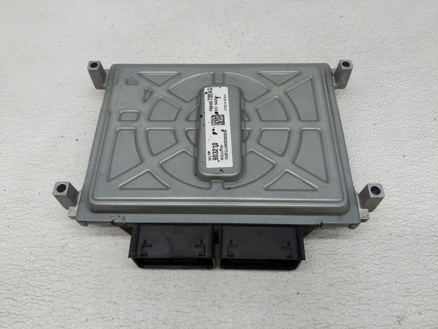 2019-2021 Jeep Cherokee PCM Engine Control Computer ECU ECM PCU OEM P/N:P05150861AH Fits Fits 2019 2020 2021 2022 OEM Used A