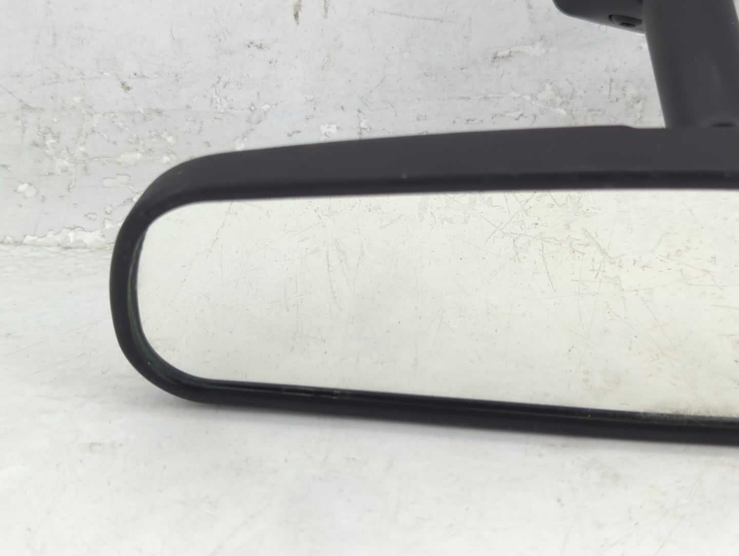 2019 Jeep Cherokee Interior Rear View Mirror Replacement OEM P/N:A048070 Fits OEM Used Auto Parts - Oemusedautoparts1.com