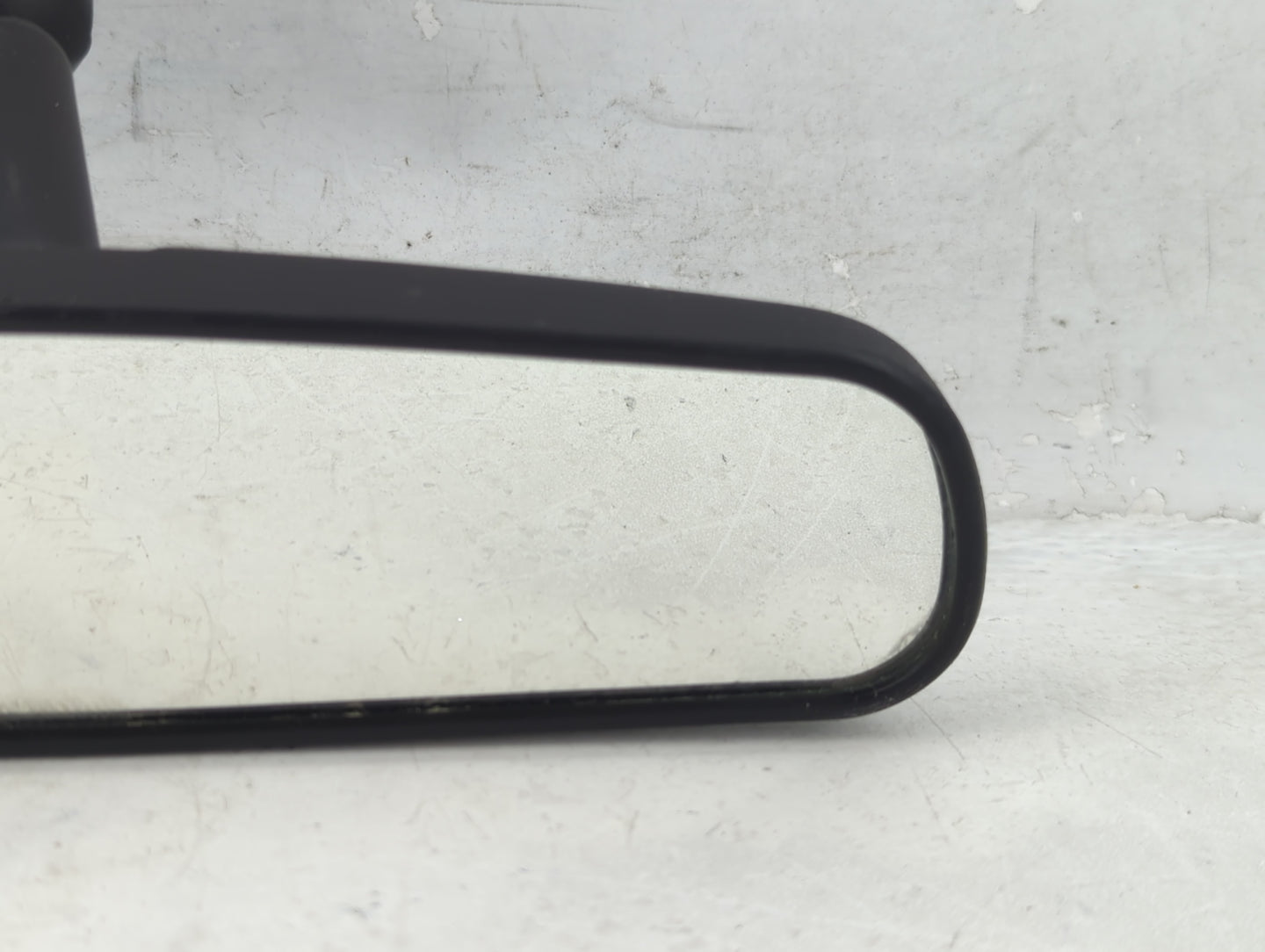 2019 Jeep Cherokee Interior Rear View Mirror Replacement OEM P/N:A048070 Fits OEM Used Auto Parts - Oemusedautoparts1.com
