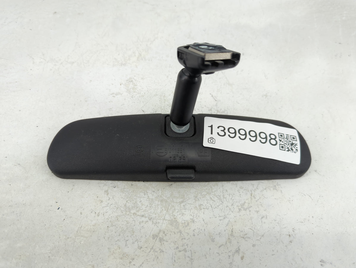 2019 Jeep Cherokee Interior Rear View Mirror Replacement OEM P/N:A048070 Fits OEM Used Auto Parts - Oemusedautoparts1.com