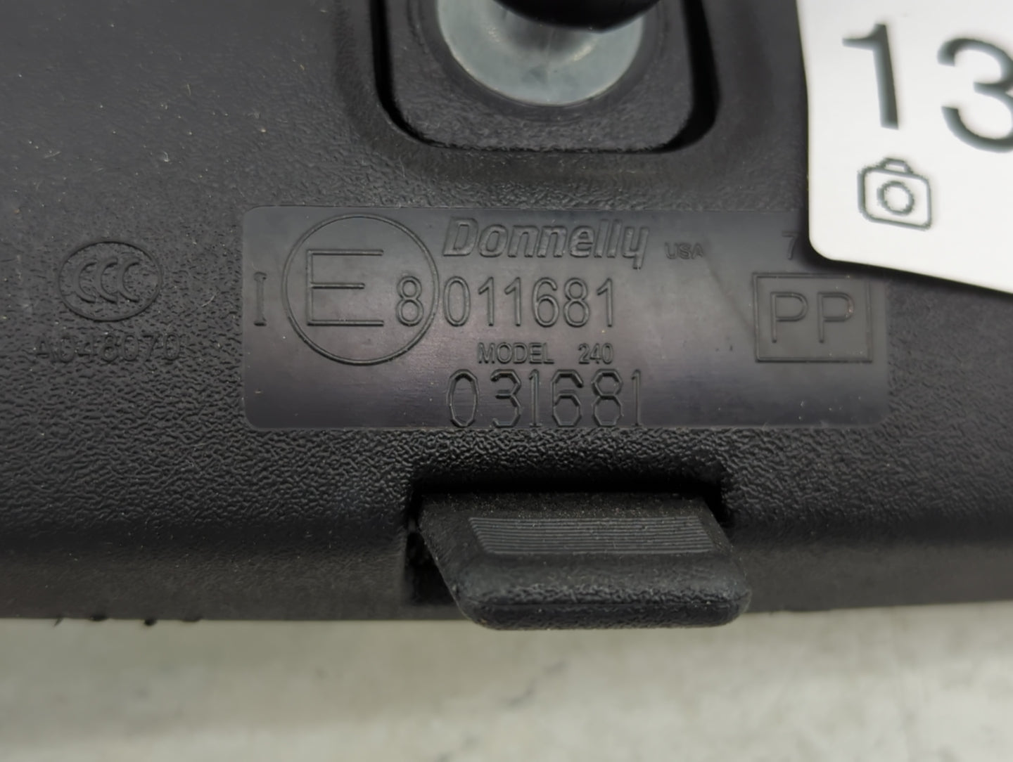 2019 Jeep Cherokee Interior Rear View Mirror Replacement OEM P/N:A048070 Fits OEM Used Auto Parts - Oemusedautoparts1.com