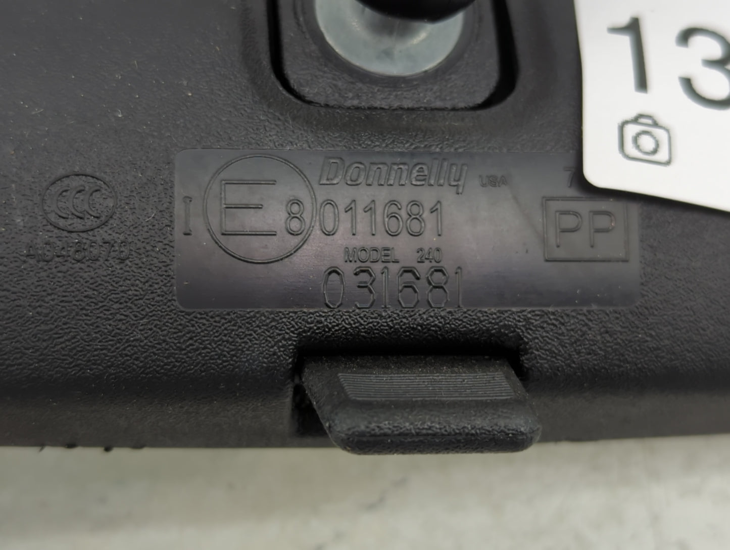2019 Jeep Cherokee Interior Rear View Mirror Replacement OEM P/N:A048070 Fits OEM Used Auto Parts - Oemusedautoparts1.com