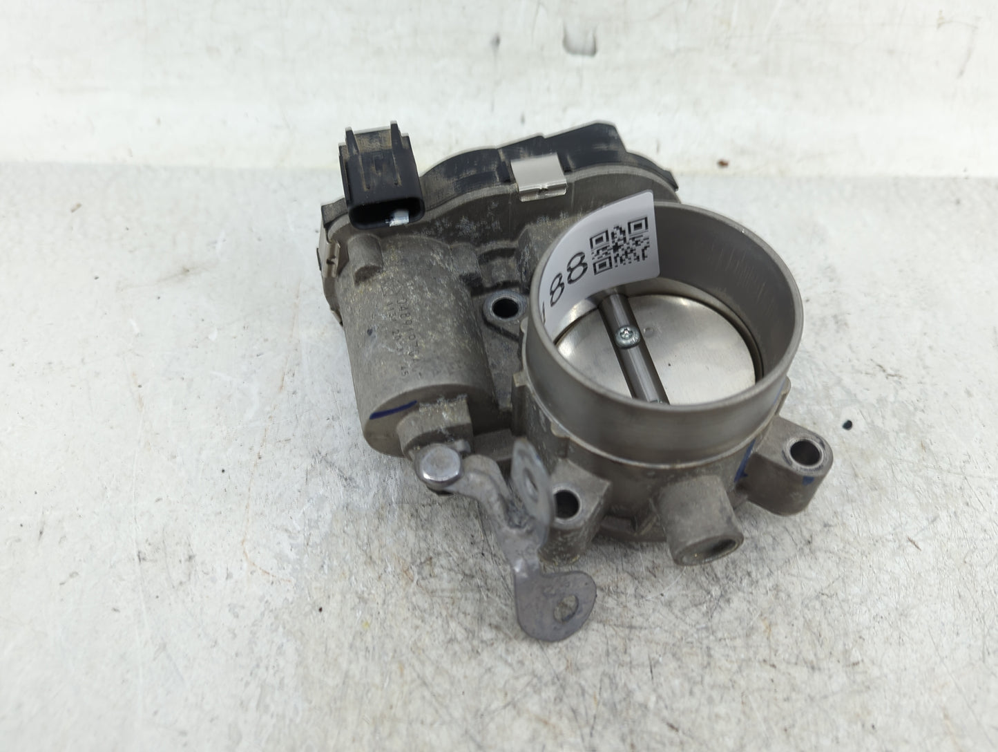 2014-2019 Jeep Cherokee Throttle Body P/N:04891970AC Fits Fits 2014 2015 2016 2017 2018 2019 2020 2021 2022 OEM Used Auto Pa