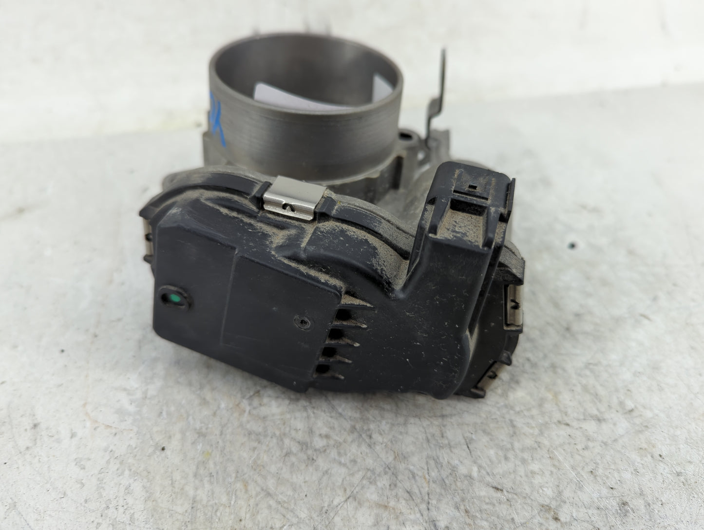 2014-2019 Jeep Cherokee Throttle Body P/N:04891970AC Fits Fits 2014 2015 2016 2017 2018 2019 2020 2021 2022 OEM Used Auto Pa
