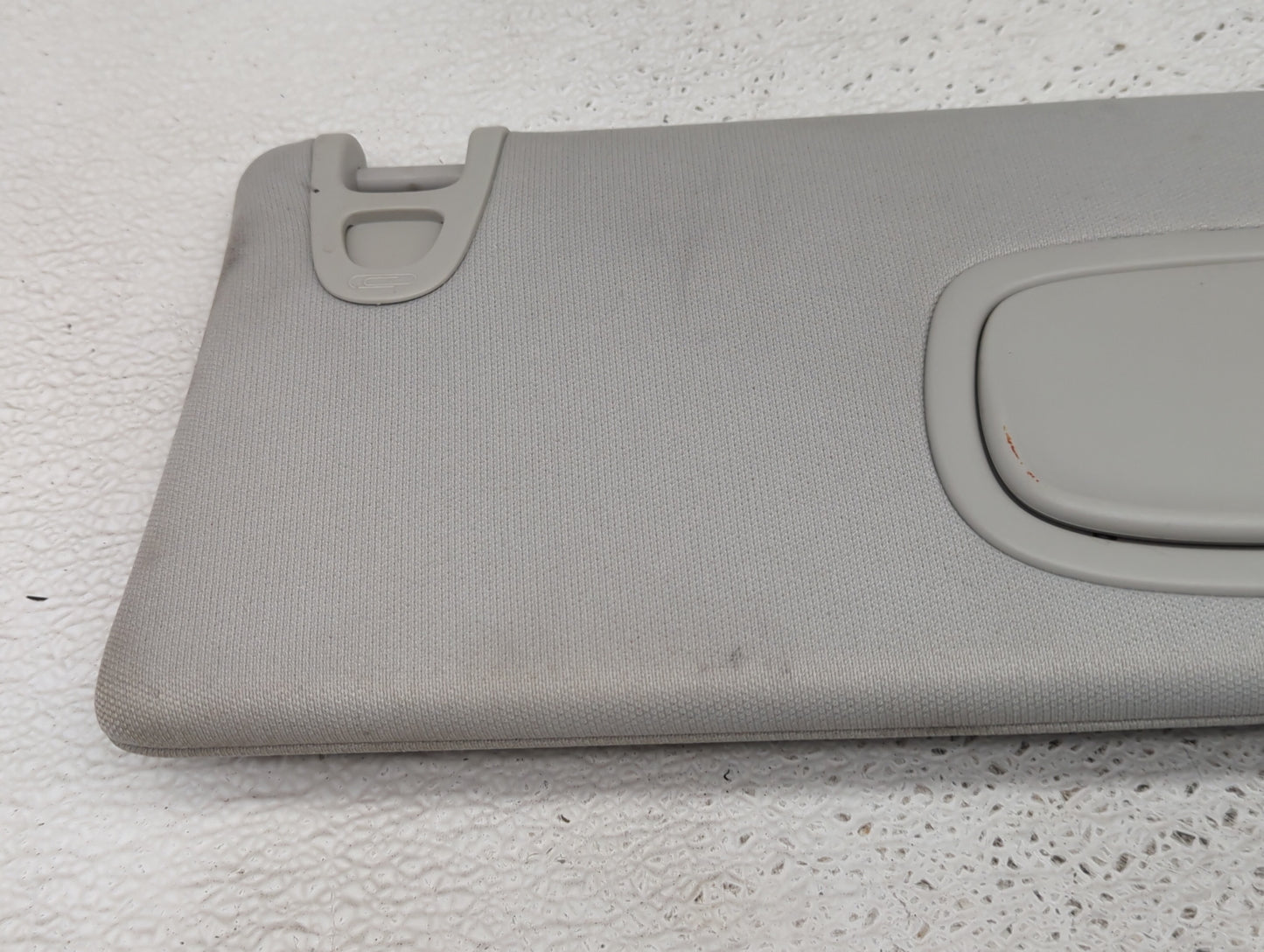2019-2022 Jeep Cherokee Sun Visor Shade Replacement Passenger Right Mirror Fits Fits 2019 2020 2021 2022 OEM Used Auto Parts