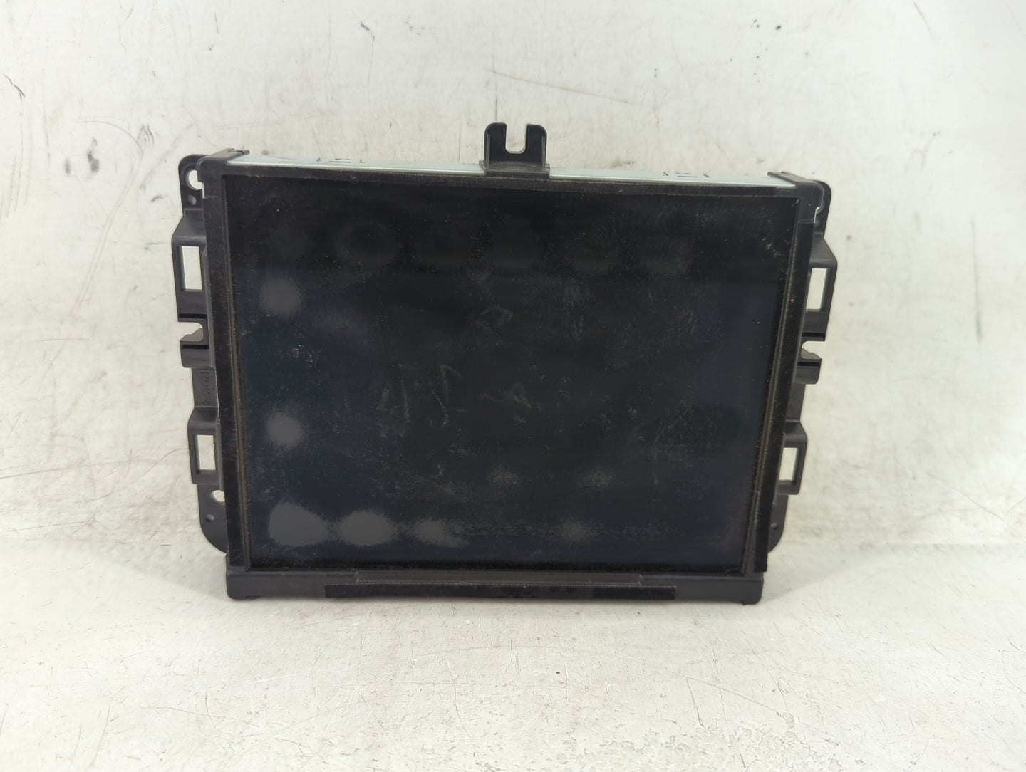 2020 Jeep Cherokee Radio AM FM Cd Player Receiver Replacement P/N:68297446AG Fits OEM Used Auto Parts - Oemusedautoparts1.co