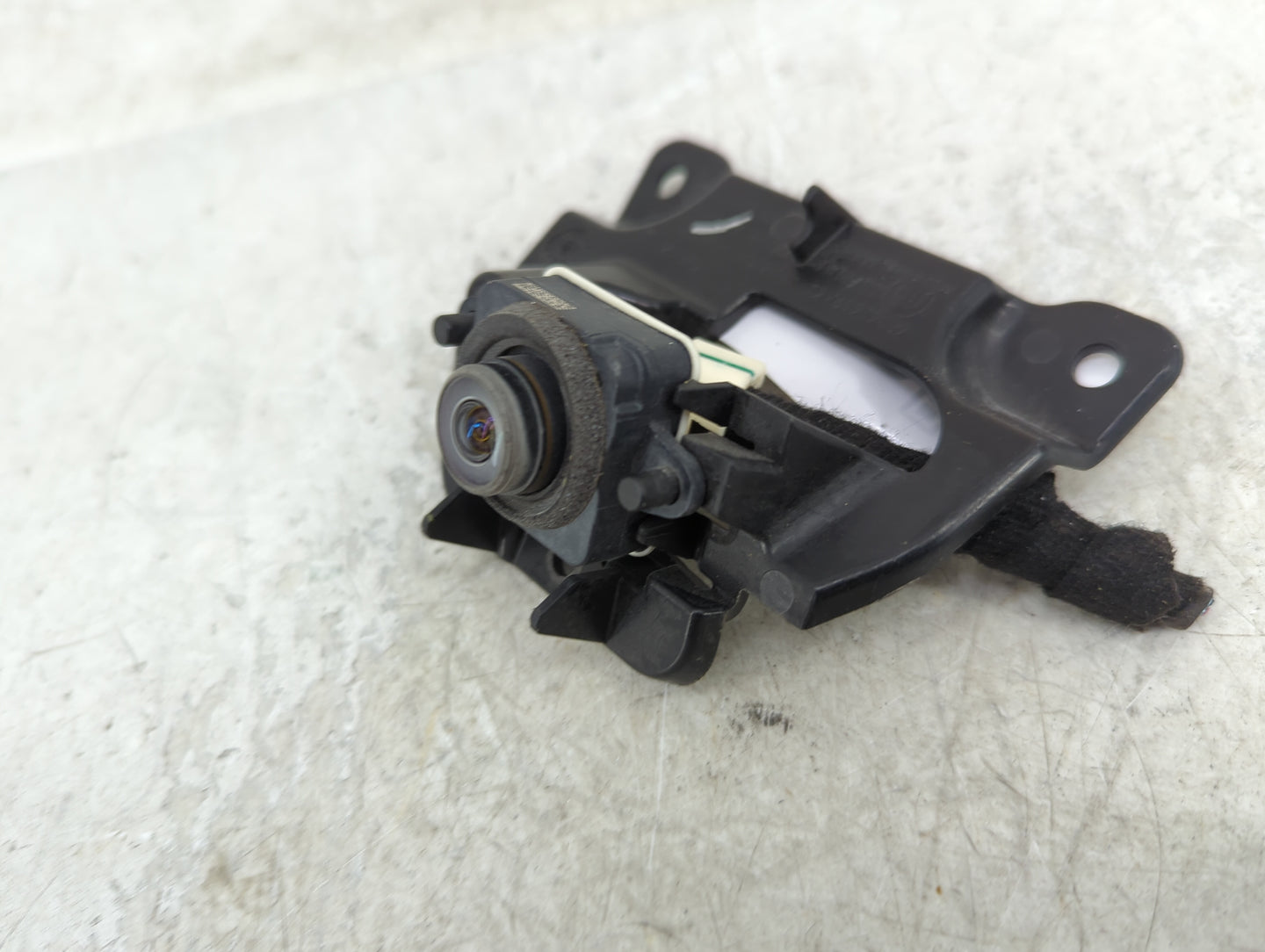 2019-2019 Jeep Cherokee Back Up Sensor Backup Camera - Oemusedautoparts1.com