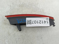 2019-2022 Jeep Cherokee Tail Light Assembly Passenger Right OEM P/N:68275962AC Fits Fits 2019 2020 2021 2022 OEM Used Auto P