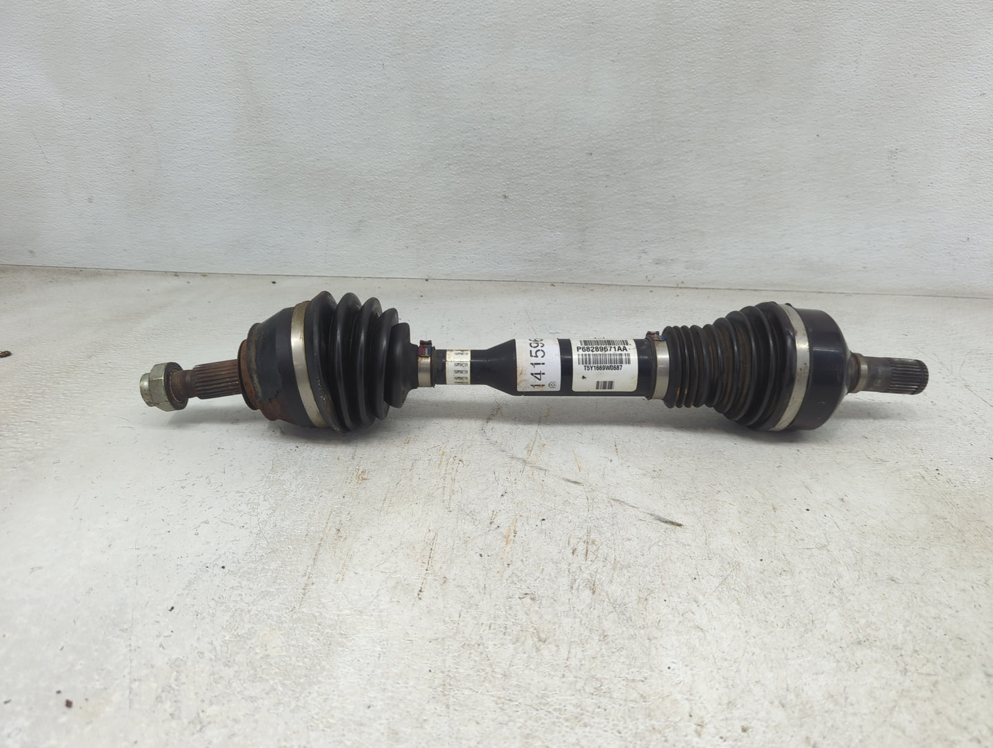 2019-2022 Jeep Cherokee Axle Shaft Front Driver Cv C/v - Oemusedautoparts1.com