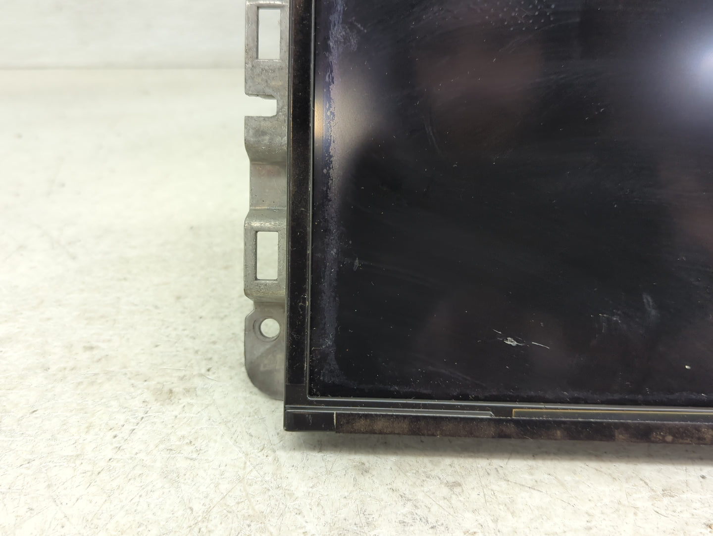 2019 Jeep Cherokee Information Display Screen - Oemusedautoparts1.com