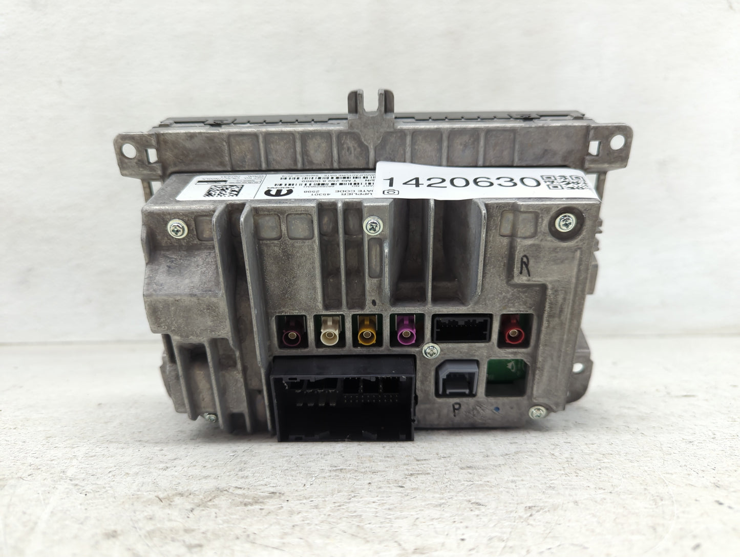 2019 Jeep Cherokee Information Display Screen - Oemusedautoparts1.com