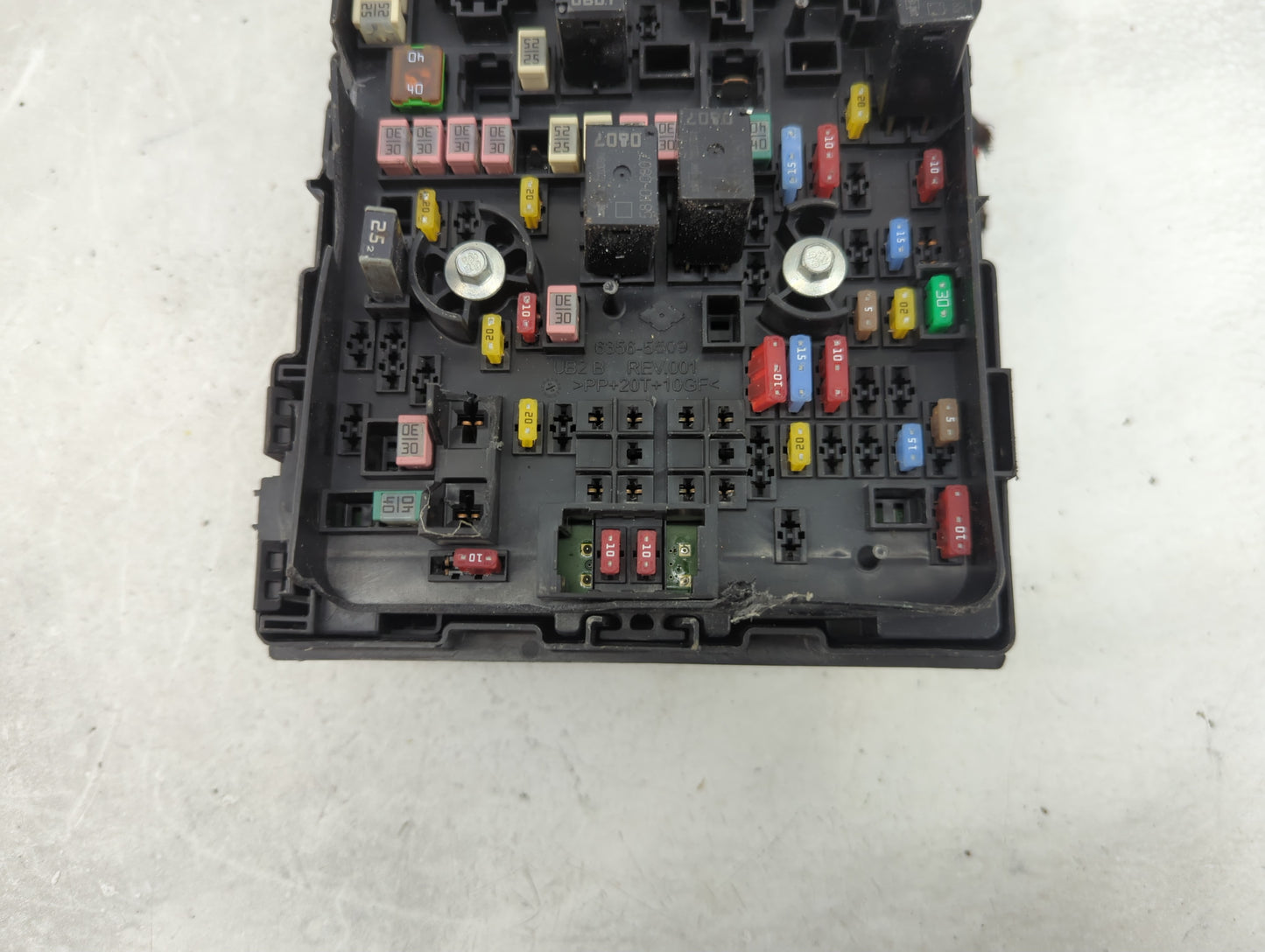 2019-2022 Jeep Cherokee Chassis Control Module Ccm Bcm Body Control - Oemusedautoparts1.com