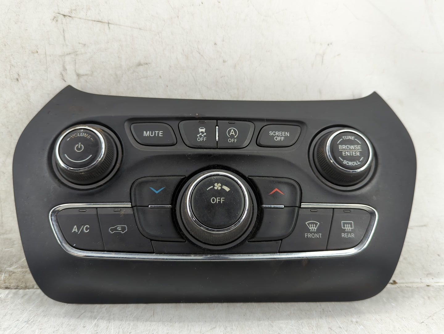 2019-2022 Jeep Cherokee Climate Control Module Temperature AC/Heater Replacement P/N:68285938AE 68285938AB Fits OEM Used Aut