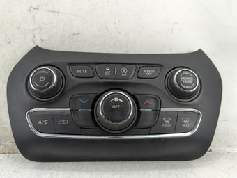 compare product 2019-2022 Jeep Cherokee Climate Control Module Temperature AC/Heater Replacement P/N:68285938AE 68285938AB Fits OEM Used Auto Parts