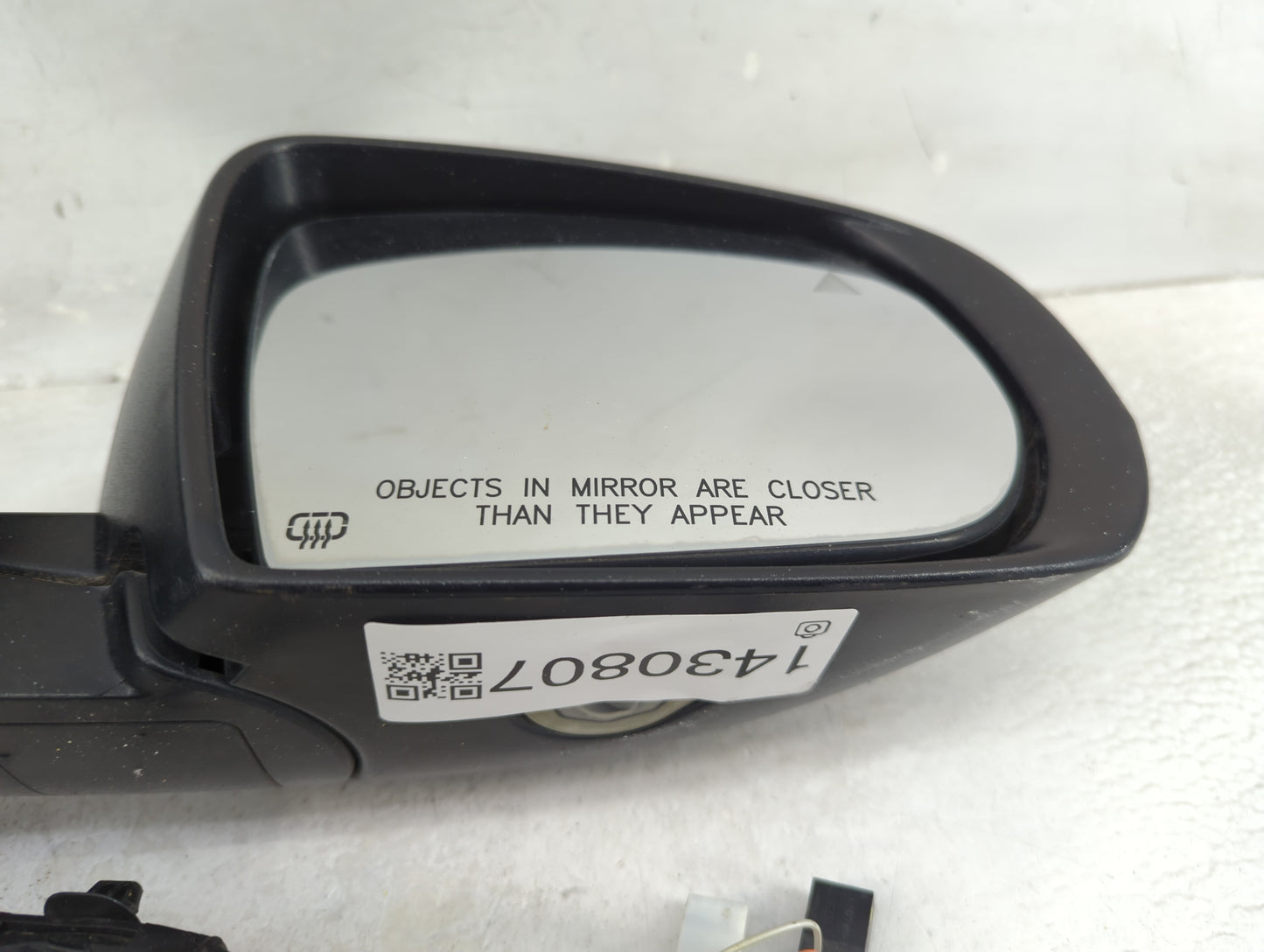 2014-2021 Jeep Cherokee Passenger Side View Mirror - Right Door Mirror OEM Used - Oemusedautoparts1.com