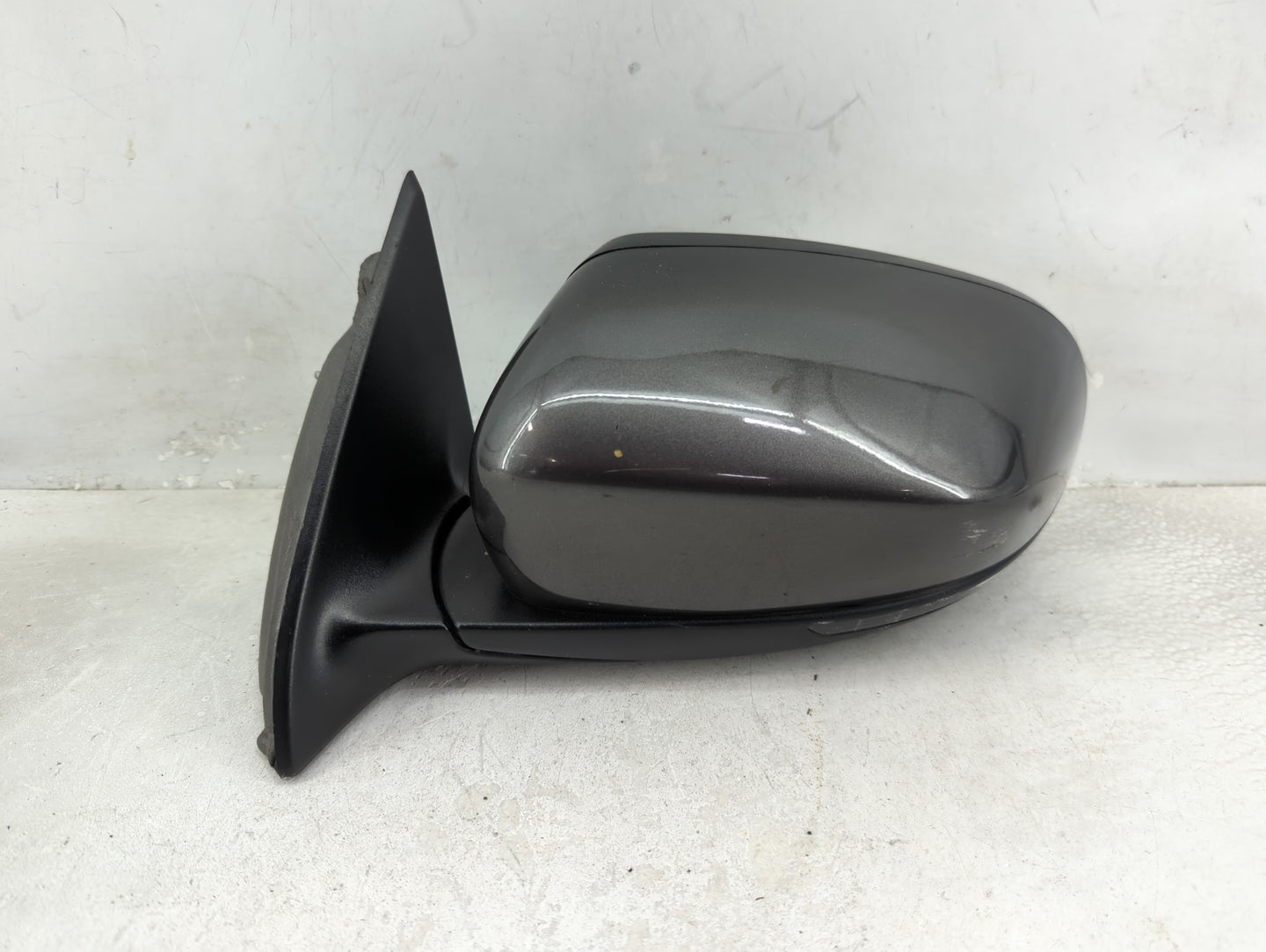 2014-2021 Jeep Cherokee Driver Side View Mirror - Left Door Mirror OEM Used - Oemusedautoparts1.com