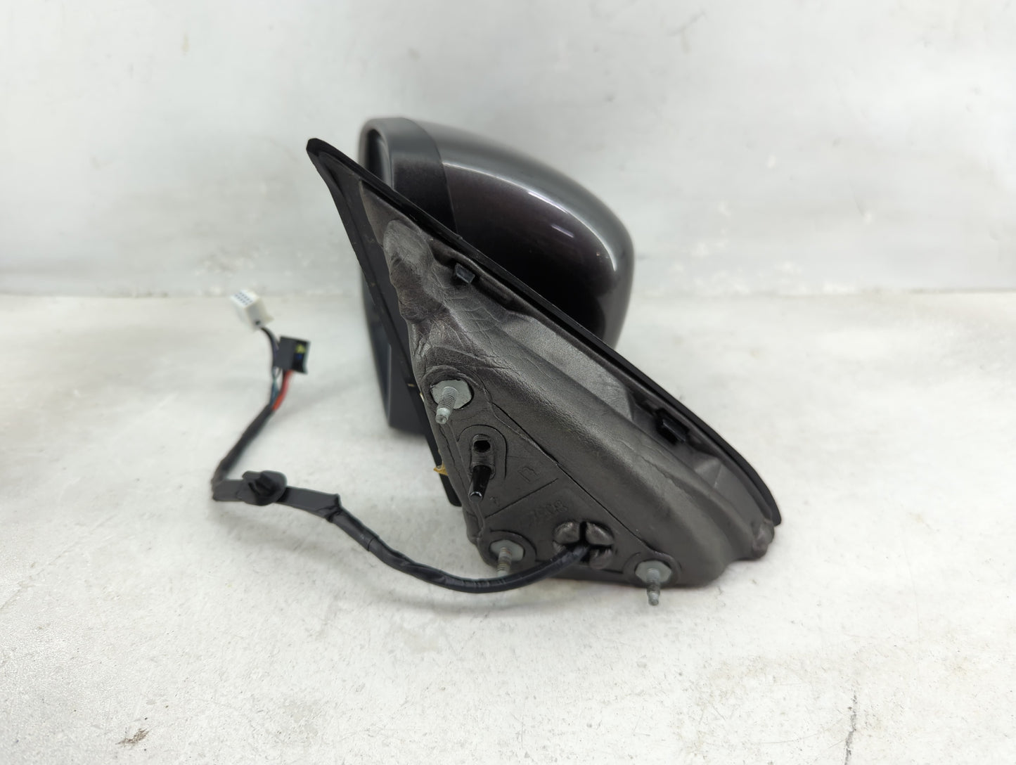 2014-2021 Jeep Cherokee Driver Side View Mirror - Left Door Mirror OEM Used - Oemusedautoparts1.com