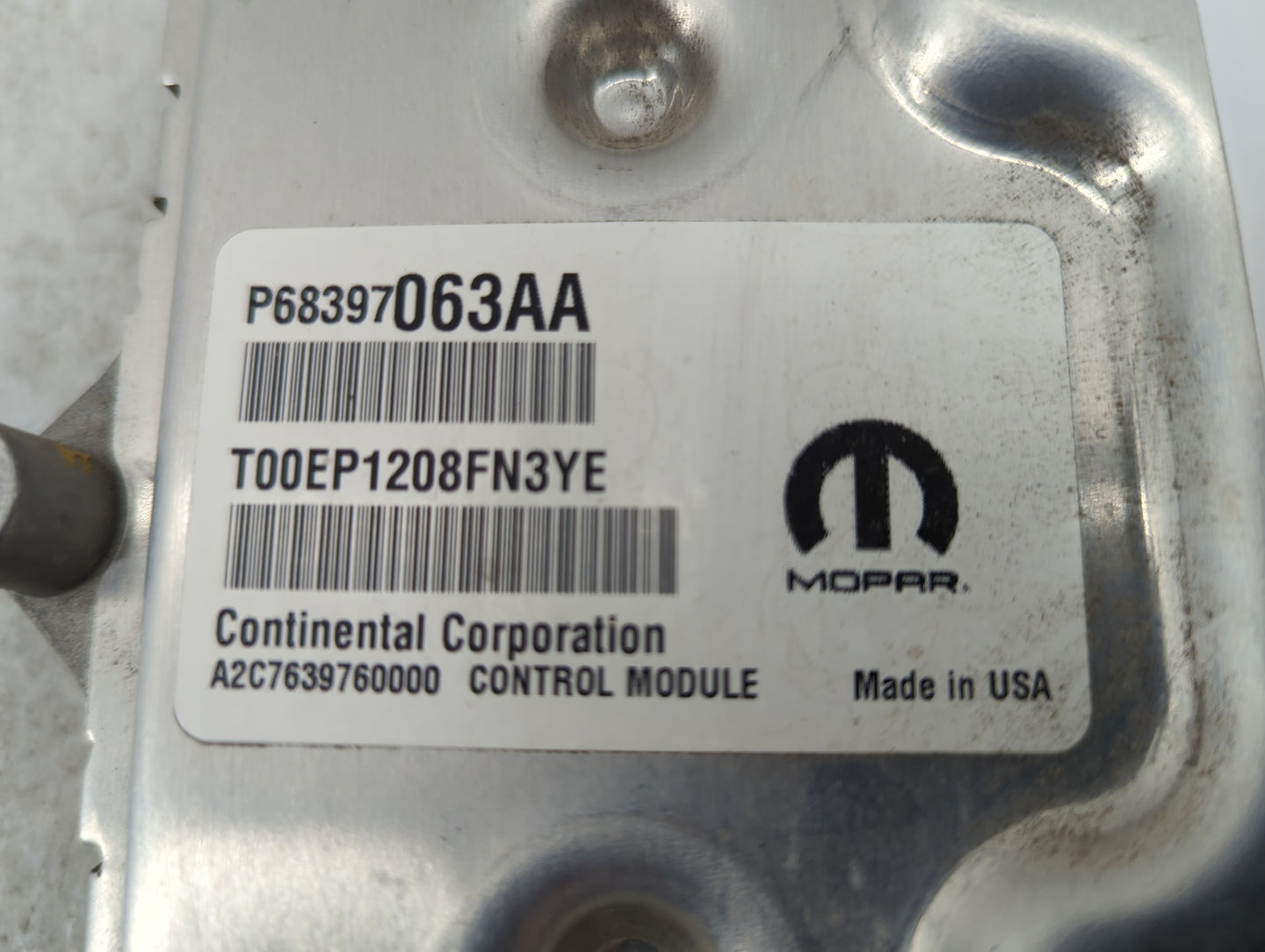 2019-2020 Jeep Cherokee PCM Engine Control Computer ECU ECM PCU OEM P/N:P68397063AA P6835490ZAG, A2C7639760000 Fits Fits 201